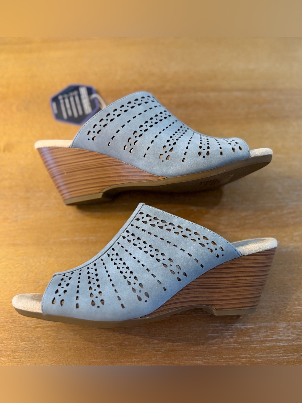 Croft & Barrow Bergamot 2 Blue Laser Cut Wedge Sandals Ortholite Eco Women’s 8 - Picture 5 of 7